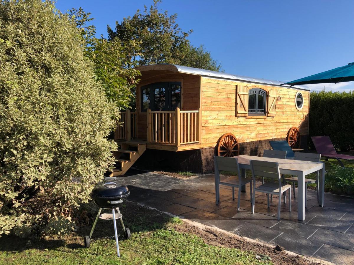 Roulotte Gites O Bien-Etre Massage Spa Sejour Bien-Etre En Hebergement Insolite Roulotte Karantez Ou En Gites Melon Ou Yock A 800 M Des Plages Maison D'Hote Drogou Porspoder Bagian luar foto