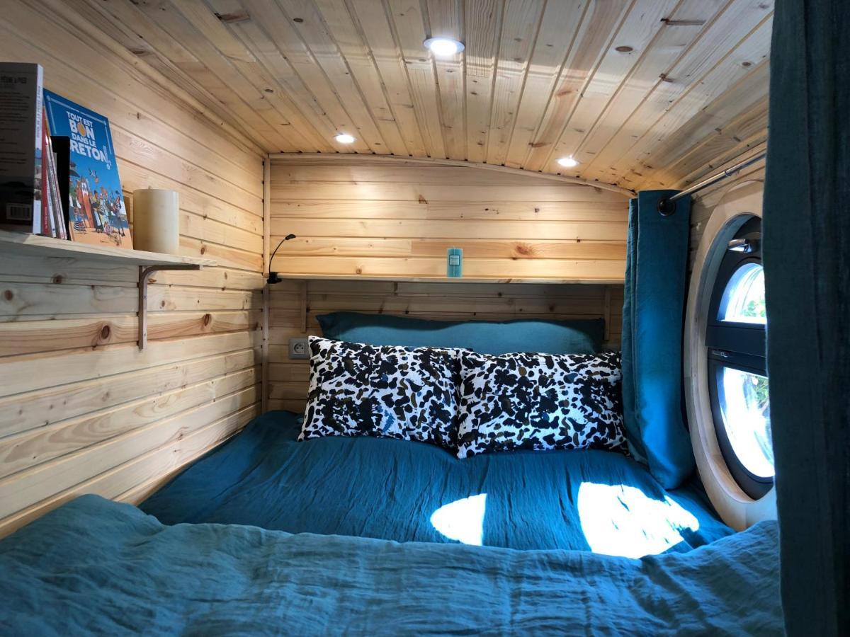 Roulotte Gites O Bien-Etre Massage Spa Sejour Bien-Etre En Hebergement Insolite Roulotte Karantez Ou En Gites Melon Ou Yock A 800 M Des Plages Maison D'Hote Drogou Porspoder Bagian luar foto