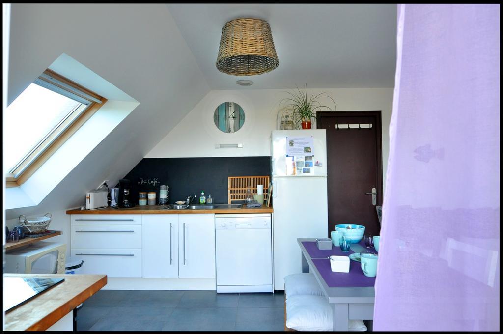 Roulotte Gites O Bien-Etre Massage Spa Sejour Bien-Etre En Hebergement Insolite Roulotte Karantez Ou En Gites Melon Ou Yock A 800 M Des Plages Maison D'Hote Drogou Porspoder Ruang foto