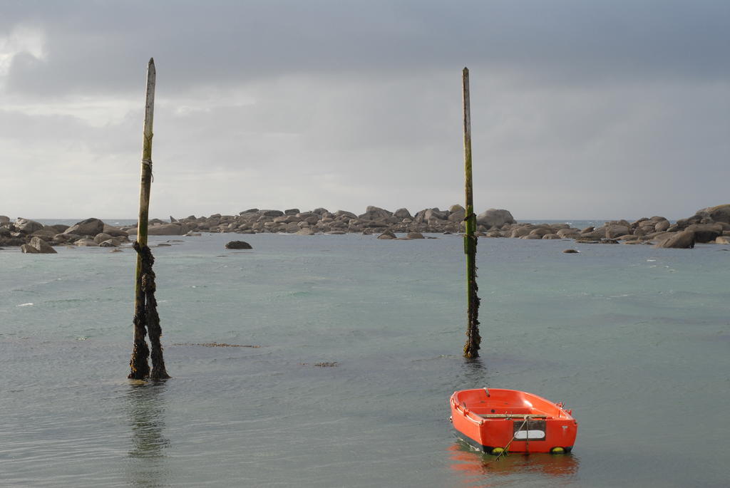 Roulotte Gites O Bien-Etre Massage Spa Sejour Bien-Etre En Hebergement Insolite Roulotte Karantez Ou En Gites Melon Ou Yock A 800 M Des Plages Maison D'Hote Drogou Porspoder Bagian luar foto