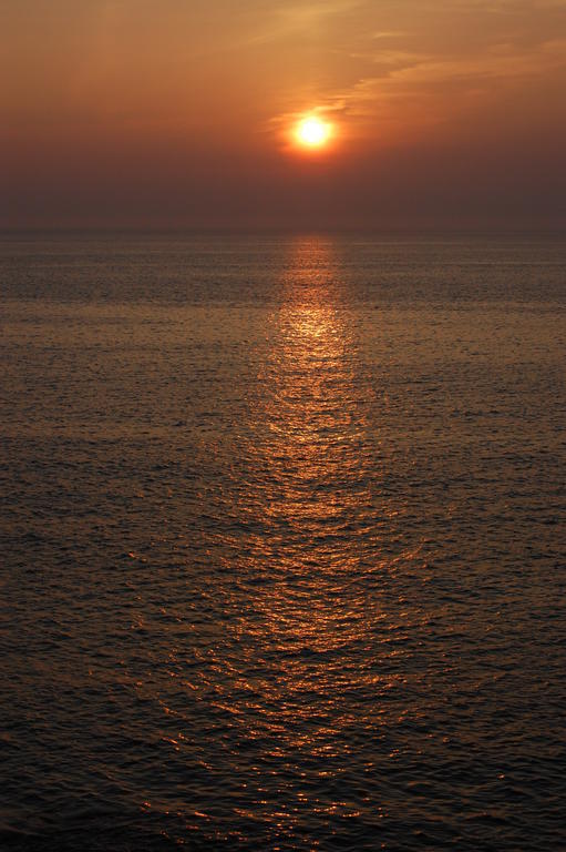 Roulotte Gites O Bien-Etre Massage Spa Sejour Bien-Etre En Hebergement Insolite Roulotte Karantez Ou En Gites Melon Ou Yock A 800 M Des Plages Maison D'Hote Drogou Porspoder Bagian luar foto
