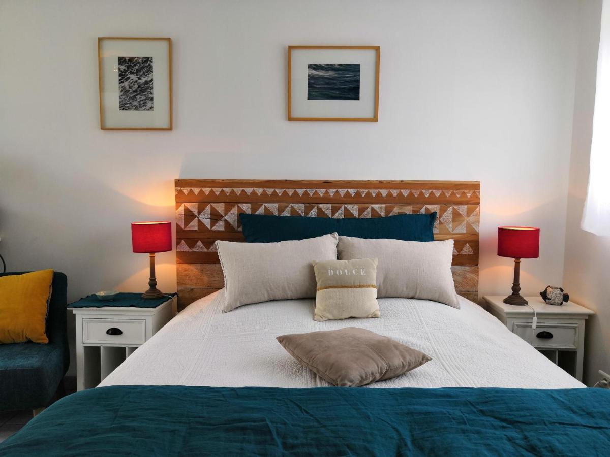 Roulotte Gites O Bien-Etre Massage Spa Sejour Bien-Etre En Hebergement Insolite Roulotte Karantez Ou En Gites Melon Ou Yock A 800 M Des Plages Maison D'Hote Drogou Porspoder Bagian luar foto